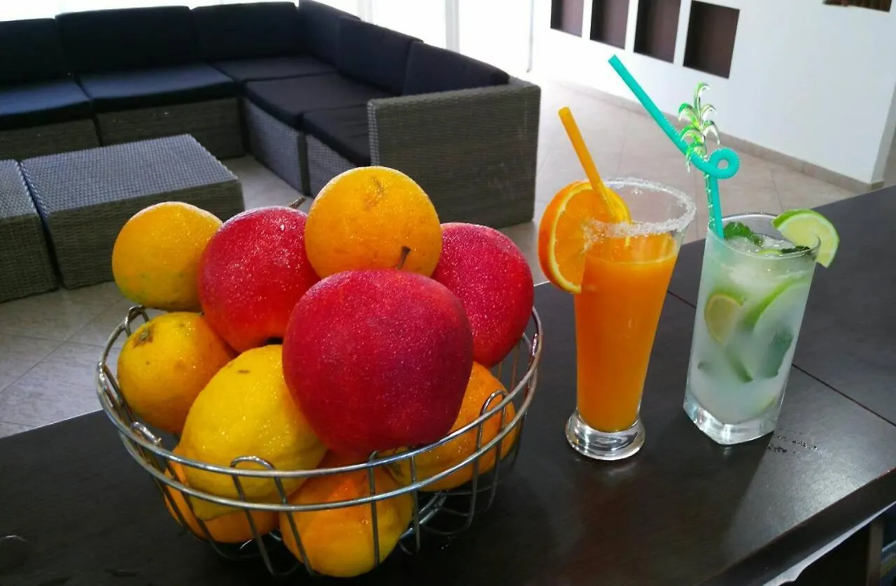 Glicinia Hotel Golden Sands