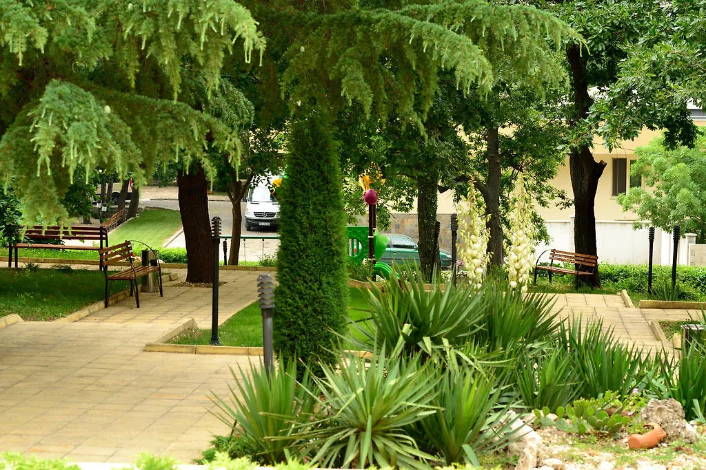 Glicinia Hotel Golden Sands