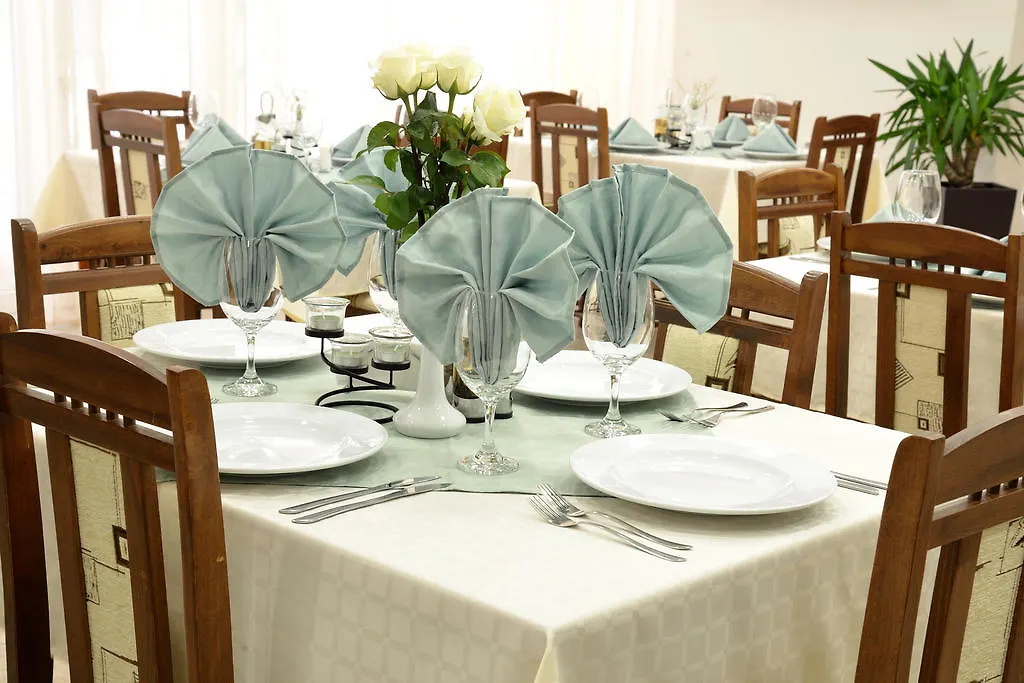 Glicinia Hotel Golden Sands
